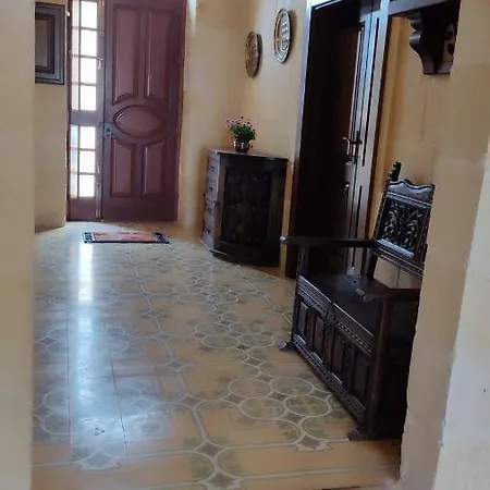Warda Guest house