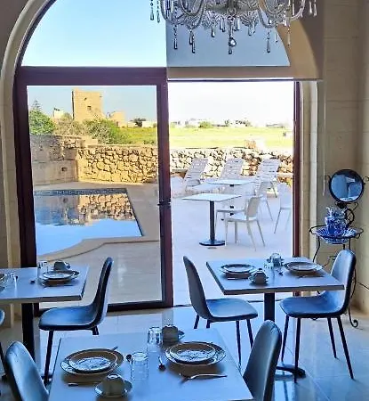 بيت ضيافة Warda Xewkija